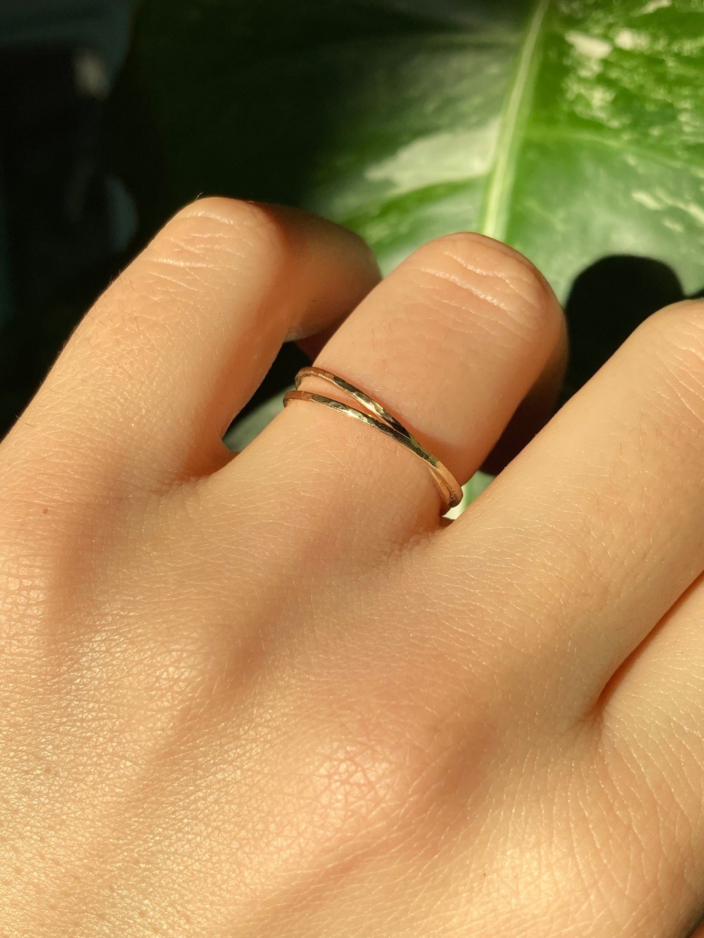 Handmade 9K Gold Fidget Ring with Two Interlocked Bands - Minimalist and Luxurious