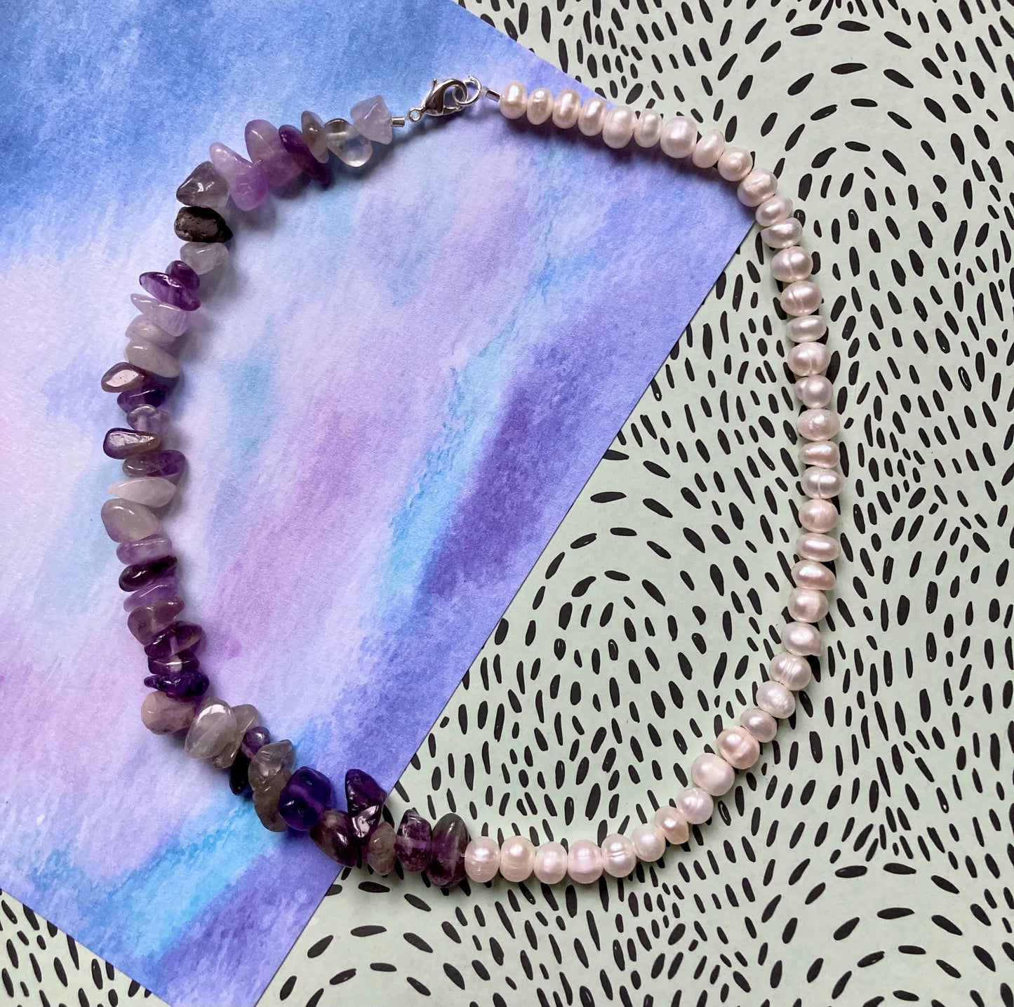 2-Side Choker in Natural Amethyst and Freshwater Pearls