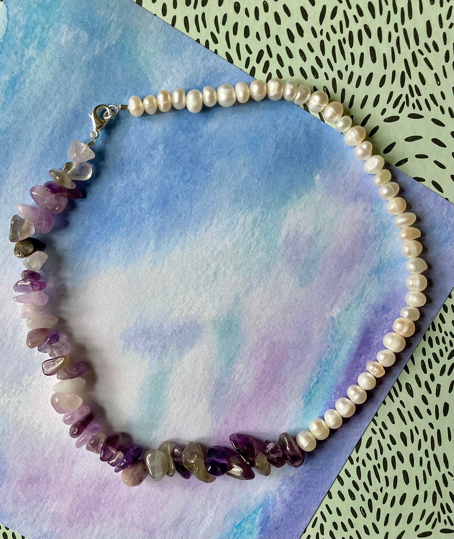 2-Side Choker in Natural Amethyst and Freshwater Pearls