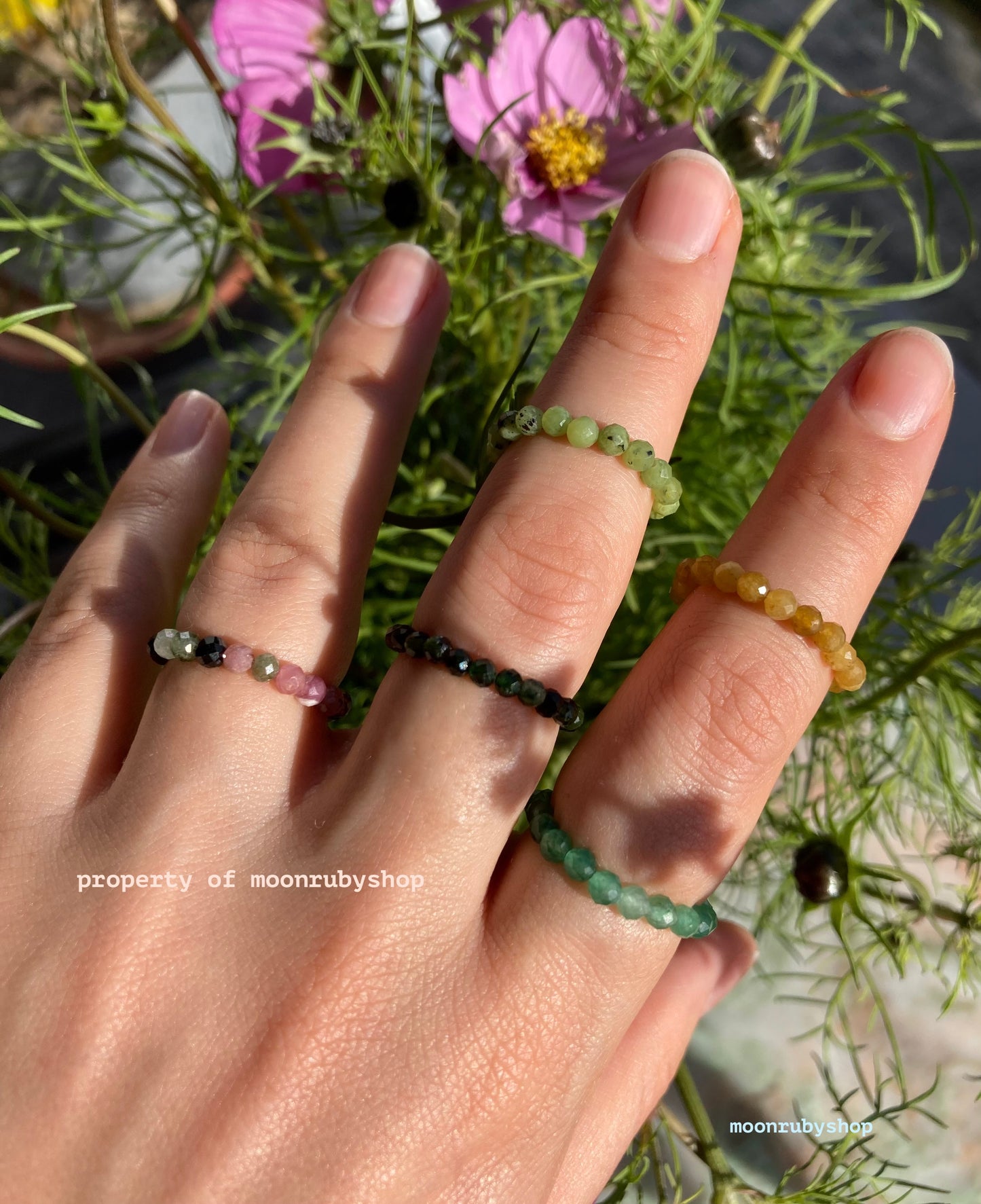 Elastic Fidget Ring Made of Natural Faceted Gemstone Beads (Aventurine, Amazonite, Citrine and more)