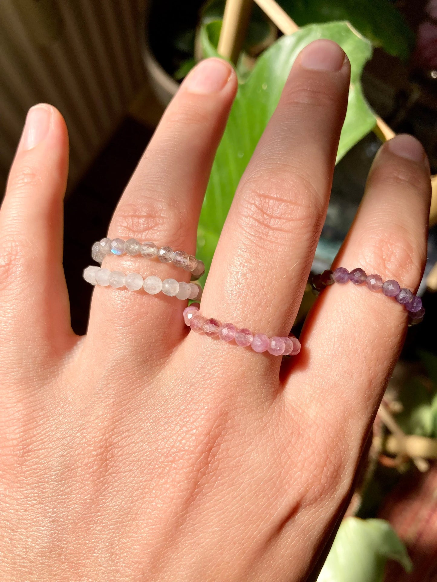 Elastic Worry Ring with Natural Faceted Gemstone Beads