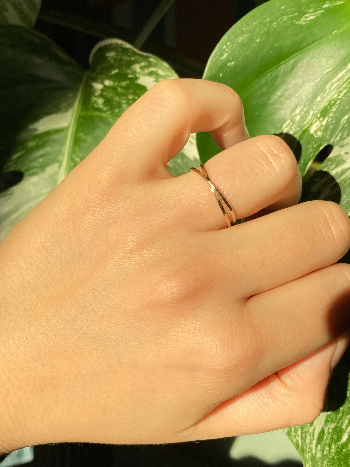 Handmade 9K Gold Fidget Ring with Two Interlocked Bands - Minimalist and Luxurious