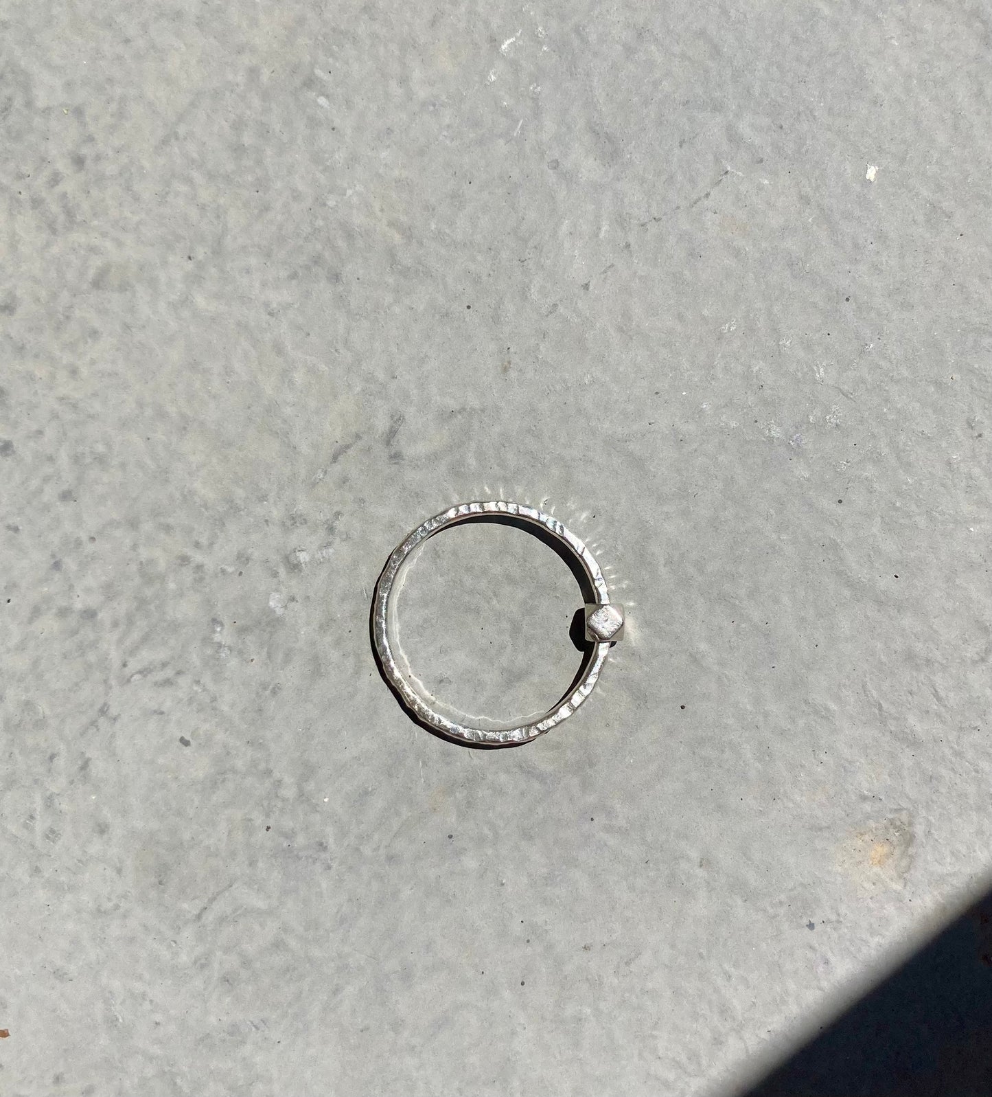 Handcrafted Hammered Silver Fidget Ring with Bold Hexagon Bead – 925 Sterling Silver Anxiety Ring