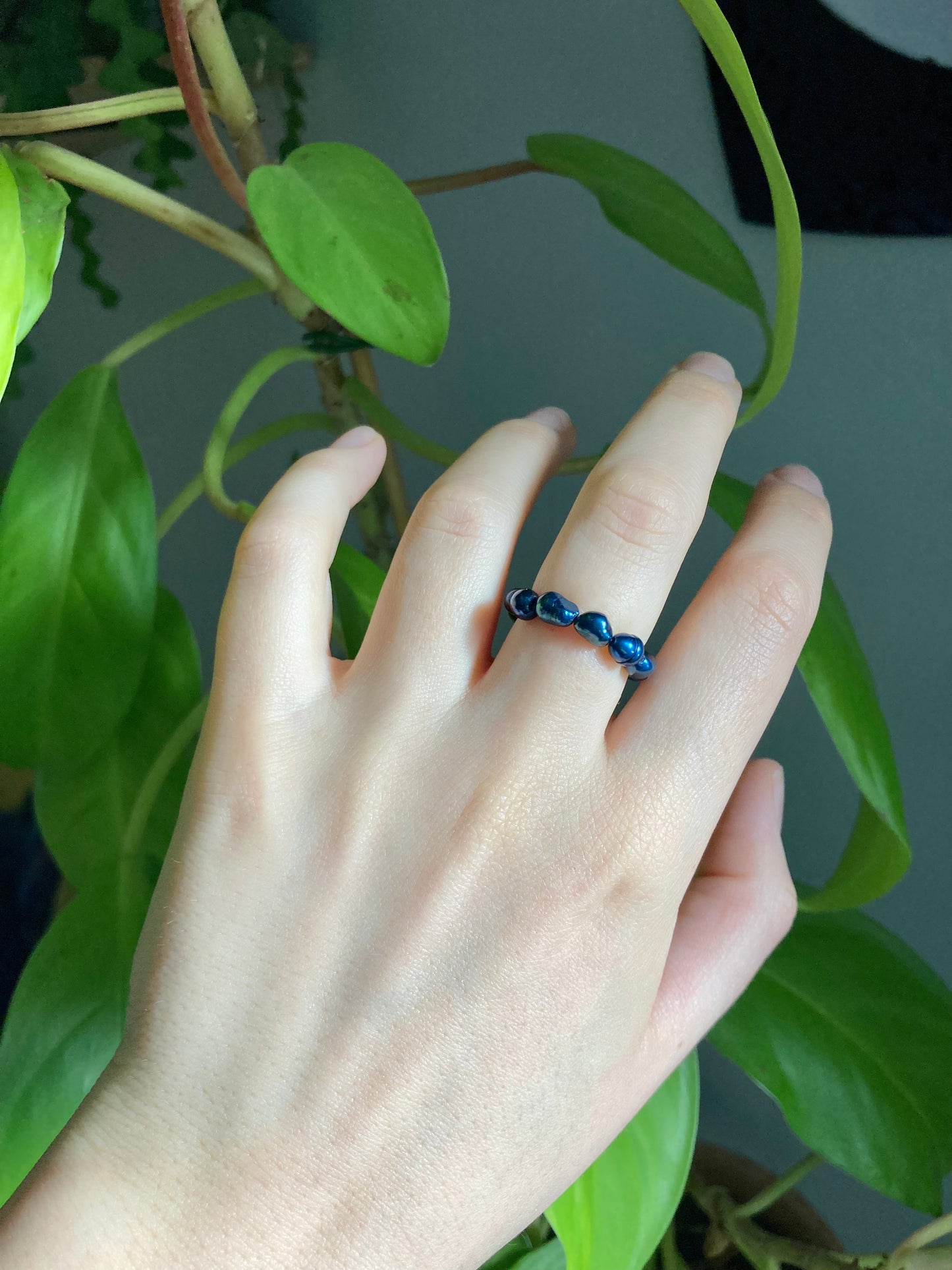 Elastic Fidget Ring with Natural Freshwater Pearls