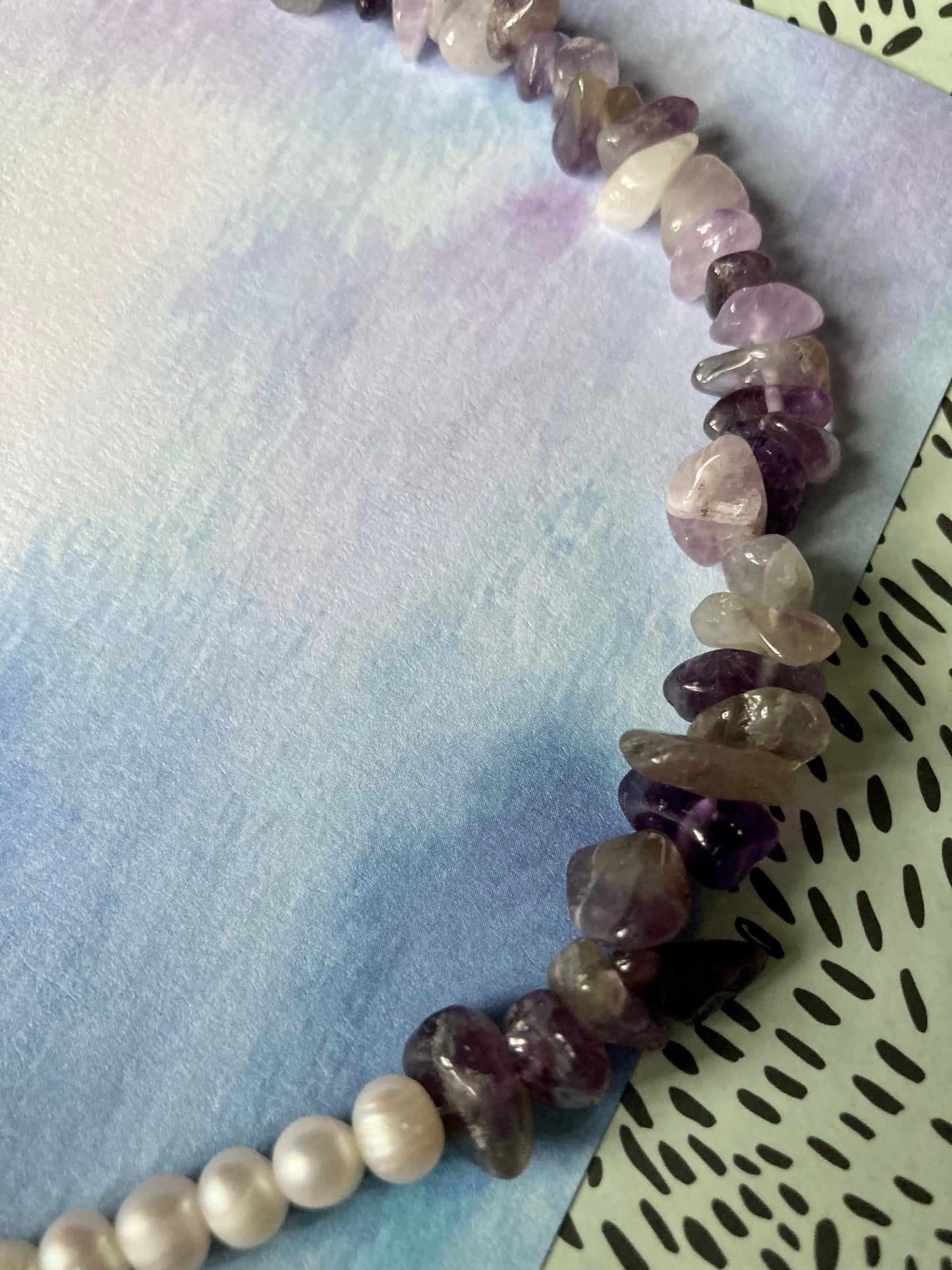 2-Side Choker in Natural Amethyst and Freshwater Pearls