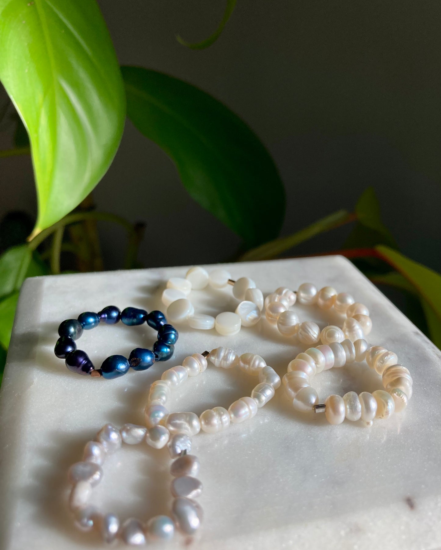 Elastic Fidget Ring with Natural Freshwater Pearls