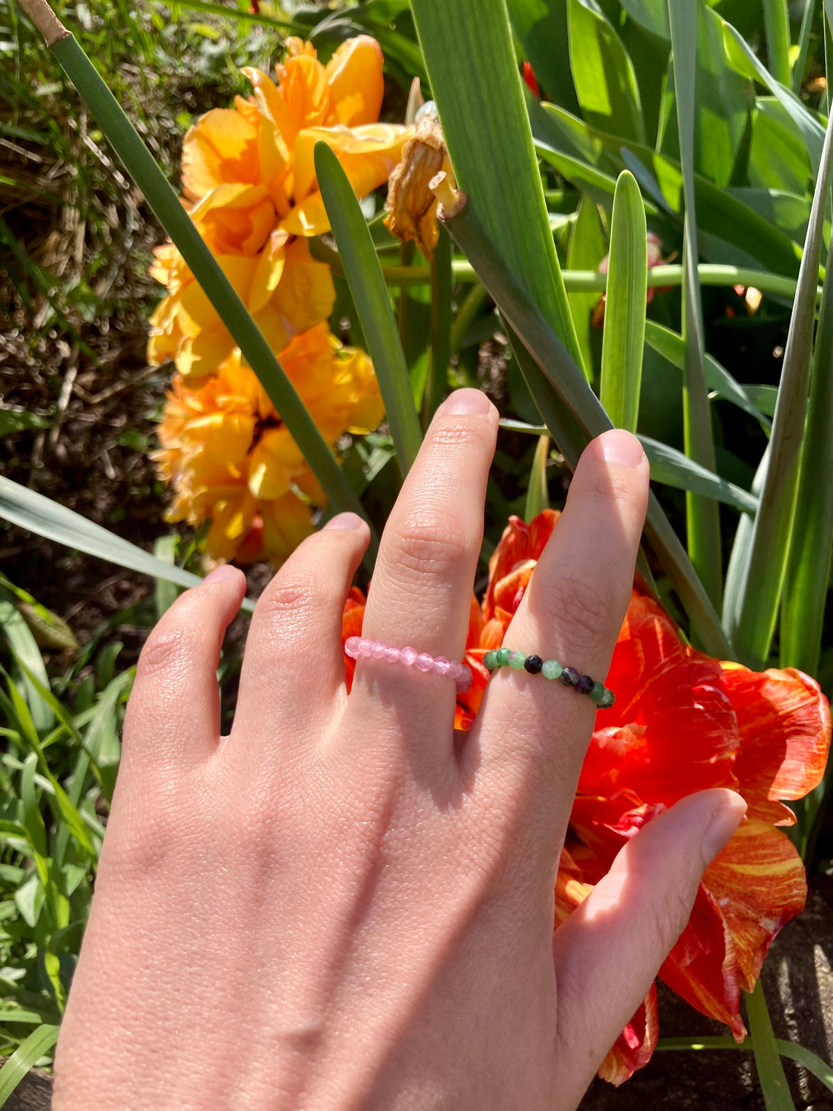 Elastic Fidget Ring with Natural Faceted Gemstone Beads (Ruby, Carnelian, Topaz etc.)
