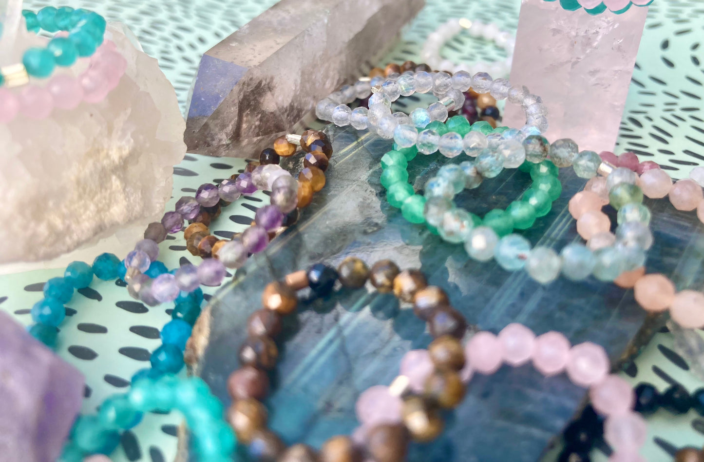 Elastic Fidget Ring with Natural Faceted Gemstone Beads (Ruby, Carnelian, Topaz etc.)