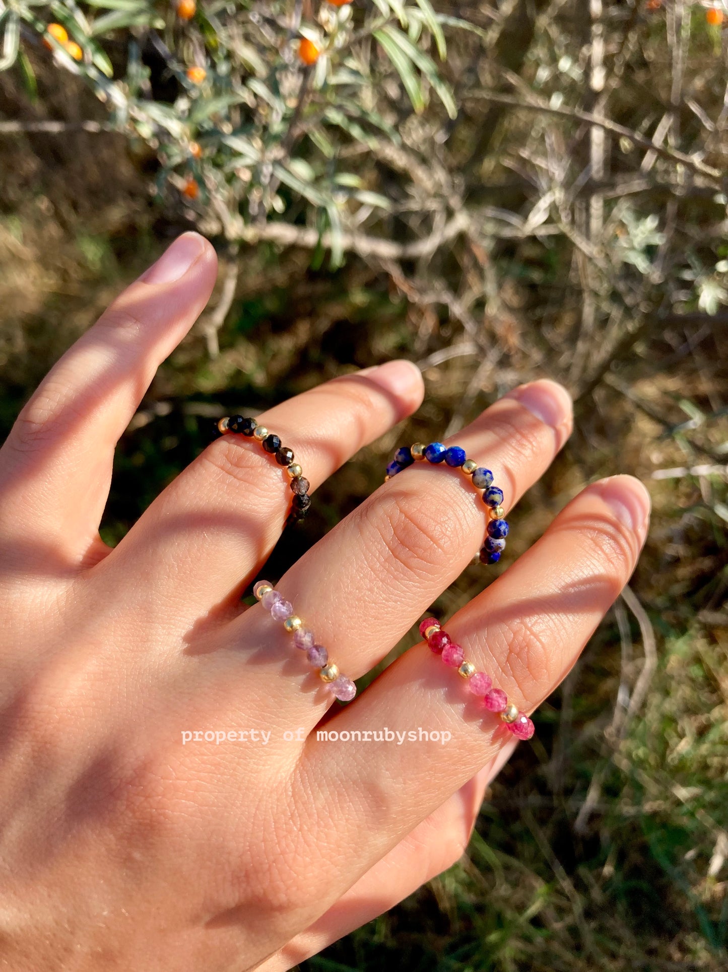 Elastic Worry Ring with Natural Faceted Gemstones and Gold-Plated 925 Sterling Silver Beads – Handmade, Calming, and Minimalist